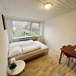 Budget 7 With Free Parking Apartment