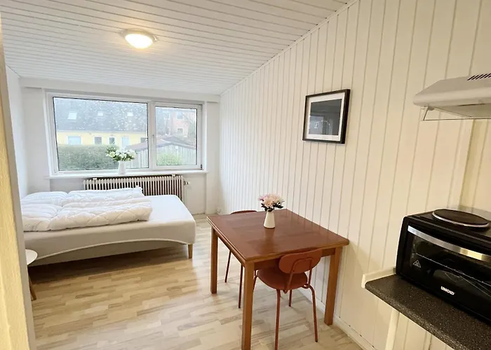 Budget 7 With Free Parking Nørresundby